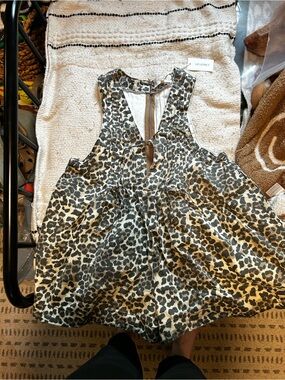 Leopard Print Sleeveless Tie-Back Top